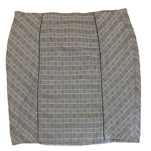 Lane Bryant Plus Size 26 Gray Plaid Pencil Skirt Leather Piping Short Women's
